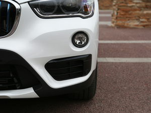 2018xDrive 25Le A ǰF