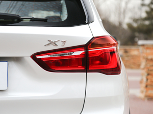 2018xDrive 25Le A β