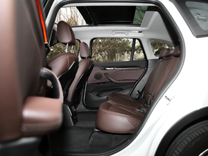 2018xDrive 25Le A ſg