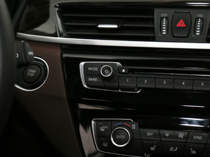 2018xDrive 25Le A п؅^