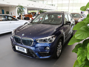 2018xDrive 25Le A w^