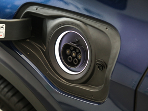 2018xDrive 25Le A (x)(ji)^