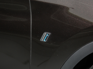 2018xDrive 25Le A (x)(ji)^