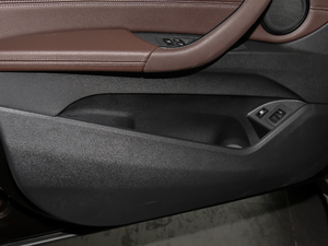 2018xDrive 25Le A ǰTg