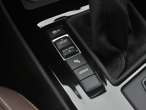 2018xDrive 25Le A п؅^