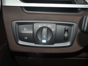 2018xDrive 25Le A п؅^