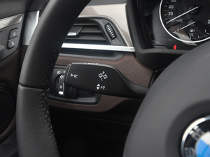 2018xDrive 25Le A п؅^