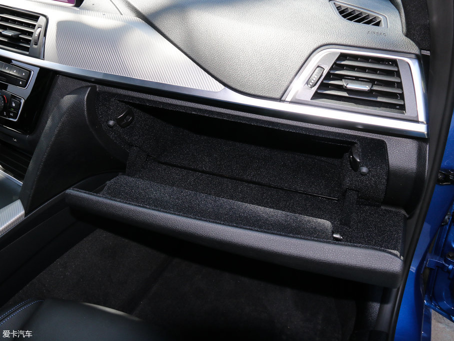 2018R3ϵ 330i M\ҹ