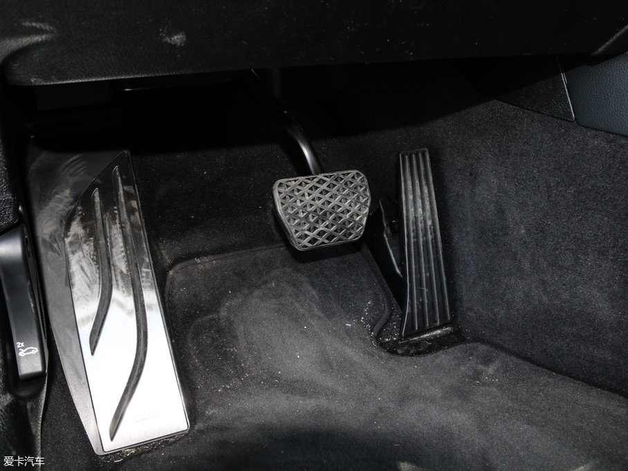 2018R3ϵ 330i M\ҹ