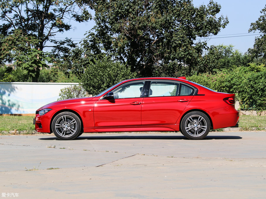 2018R3ϵ 330Li M\ҹ