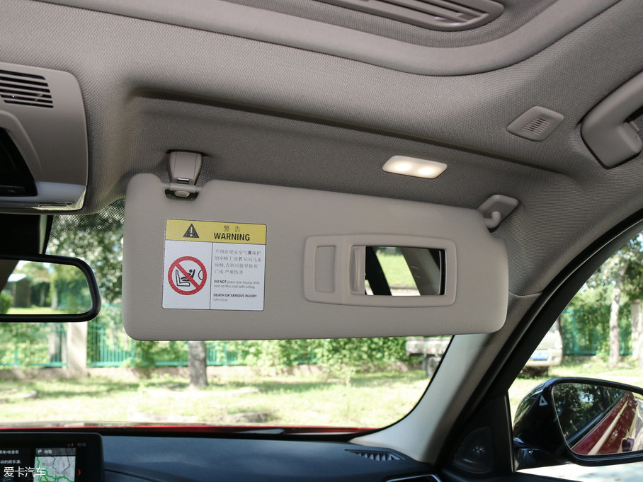 2018R3ϵ 330Li M\ҹ