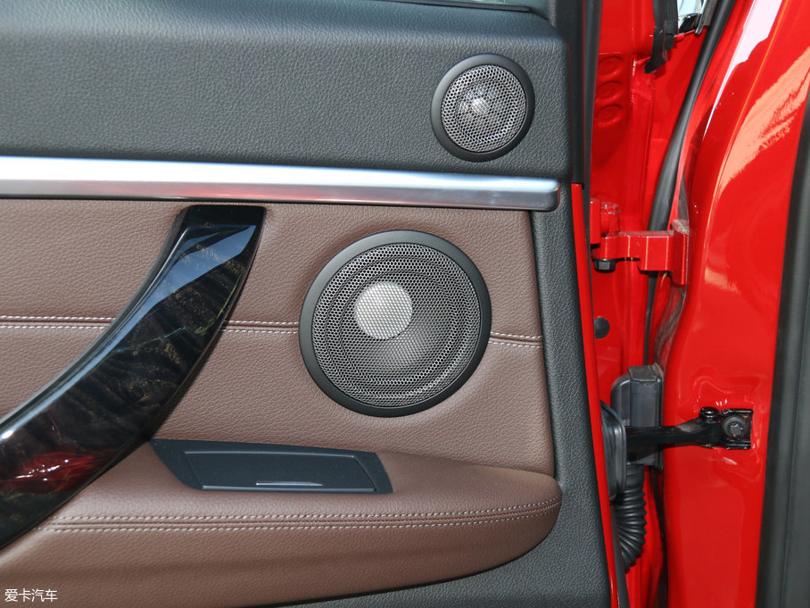 2018R3ϵ 330Li M\ҹ