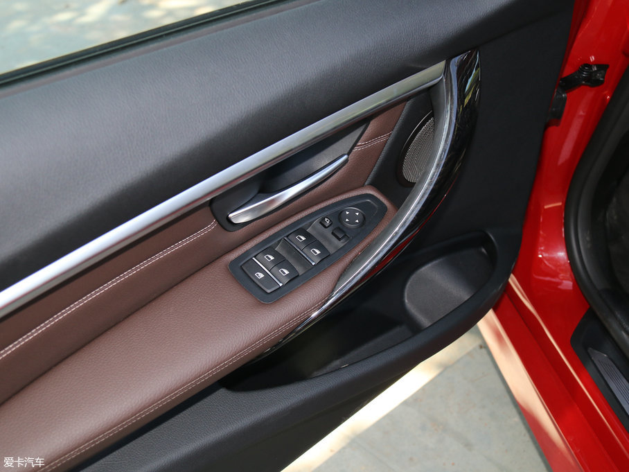 2018R3ϵ 330Li M\ҹ