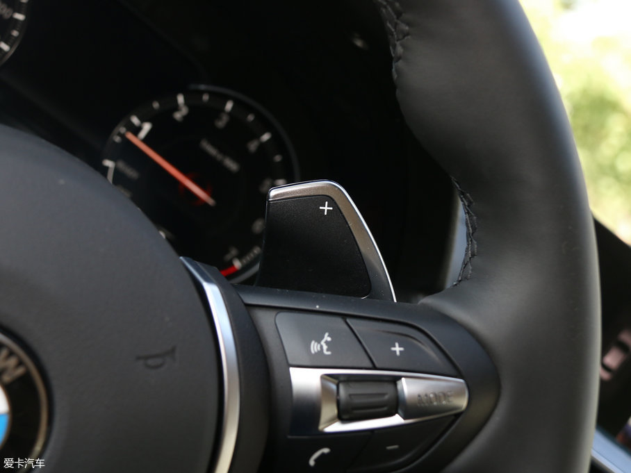 2018R3ϵ 330Li M\ҹ