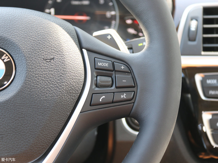 2018R3ϵ 330Li xDriveAb