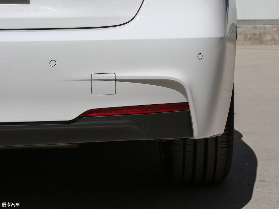 2018��R3ϵ 320Li �I����M�\�����b