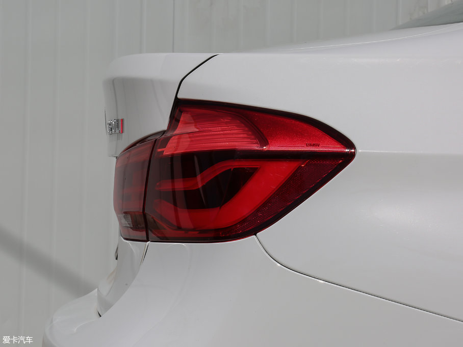 2018��R3ϵ 320Li �I����M�\�����b