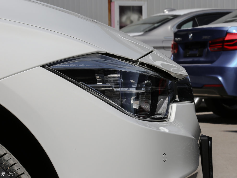 2018��R3ϵ 320Li �I(l��ng)����M�\(y��n)��(d��ng)���b