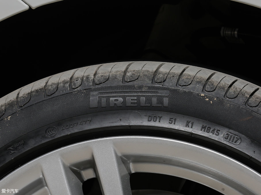 2018R3ϵ 320Li IM\b