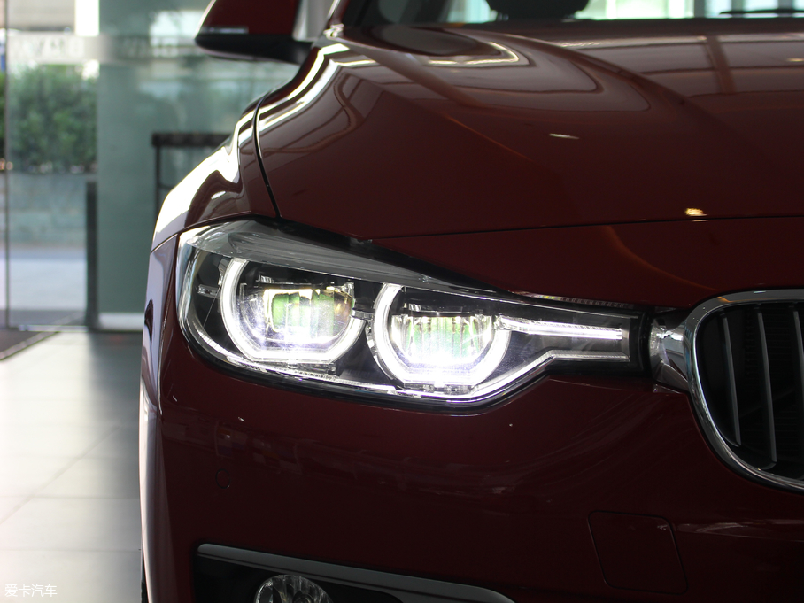 2018R3ϵ 320Li r(sh)