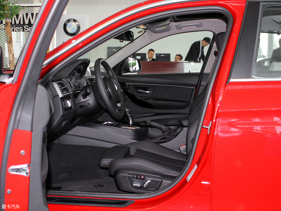 2018R3ϵ 320Li r(sh)