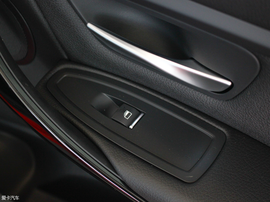 2018��R3ϵ 320Li �r����