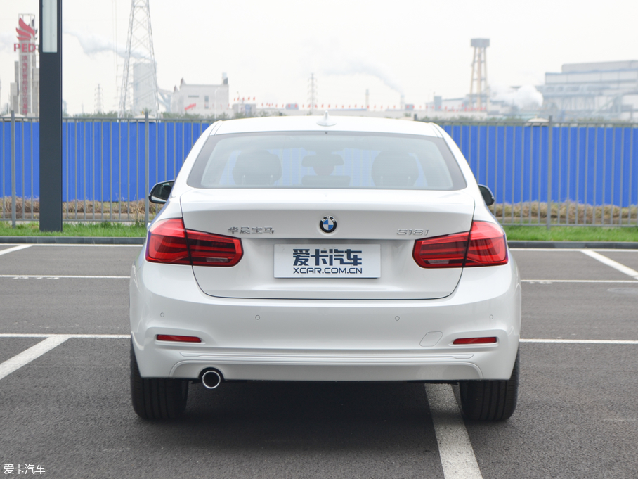 2018R3ϵ 318i