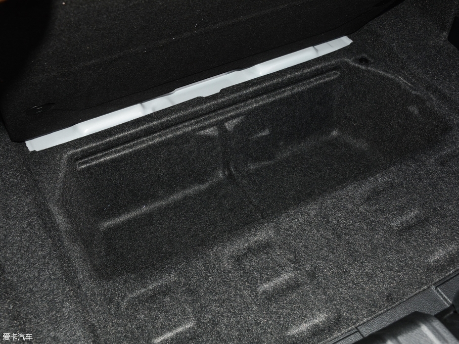 2018��R3ϵ 320Li �r����