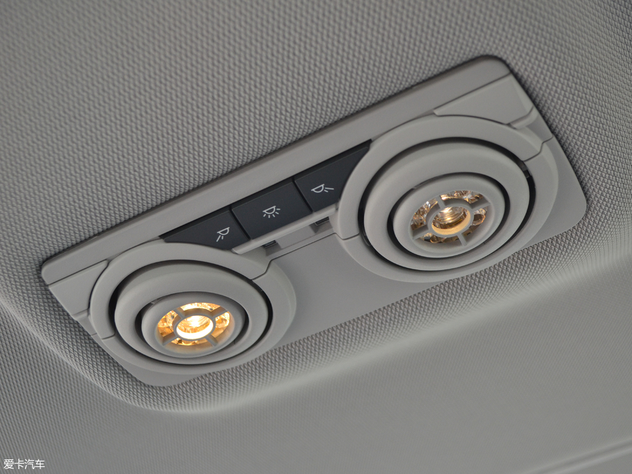 2018��R3ϵ 320Li �r����