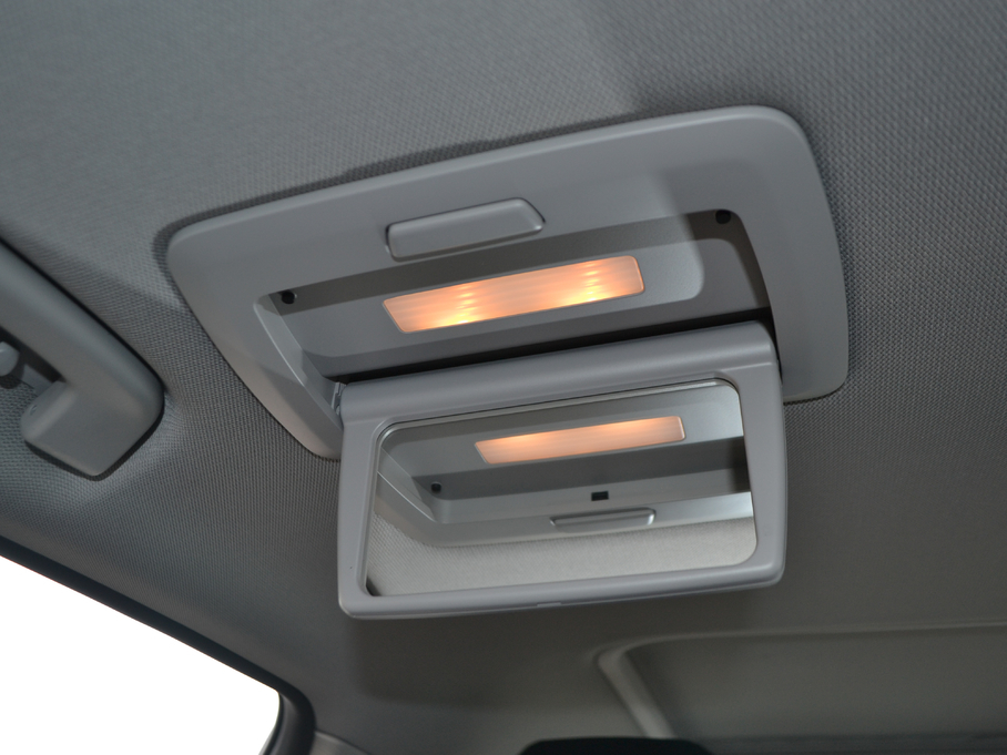 2018��R3ϵ 320Li �r����