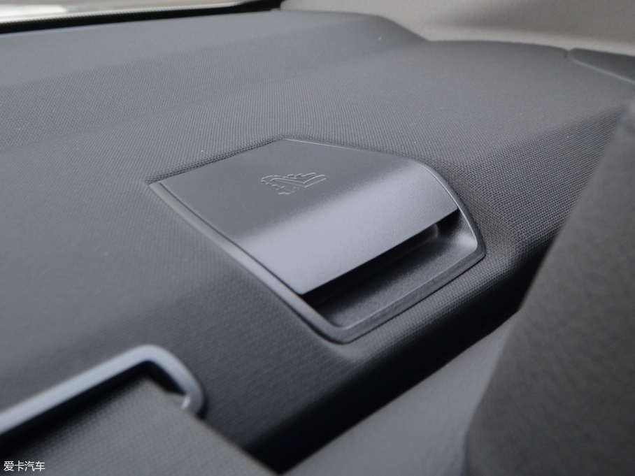 2018��R3ϵ 320Li �r����