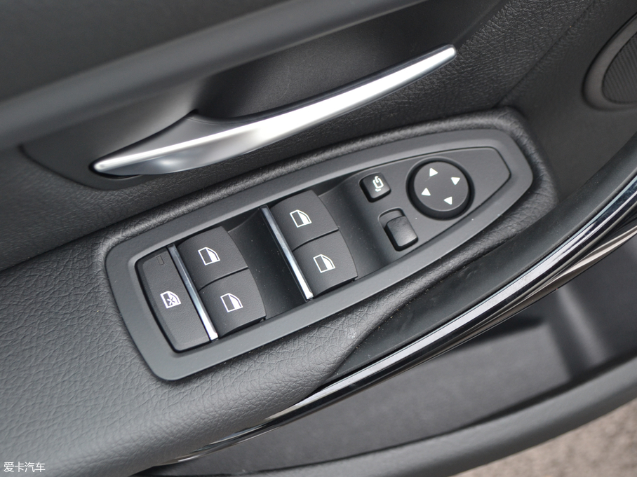 2018R3ϵ 320Li r(sh)