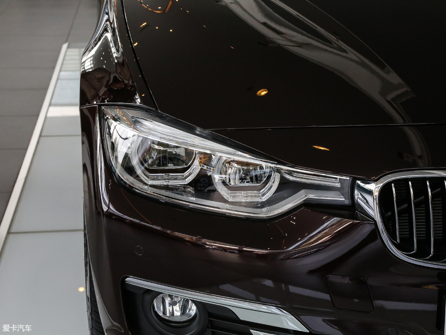 2018R3ϵ 320Li IͺAb