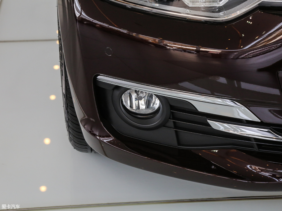 2018R3ϵ 320Li IͺAb