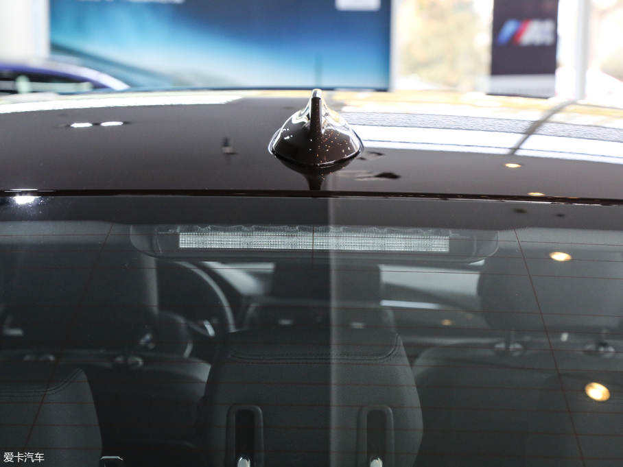 2018R3ϵ 320Li IͺAb