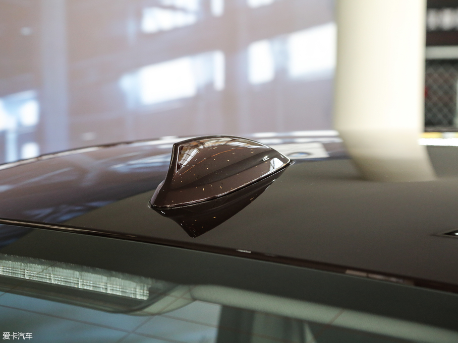 2018R3ϵ 320Li IͺAb