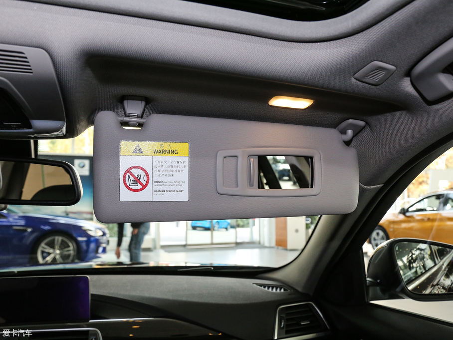 2018R3ϵ 320Li IͺAb