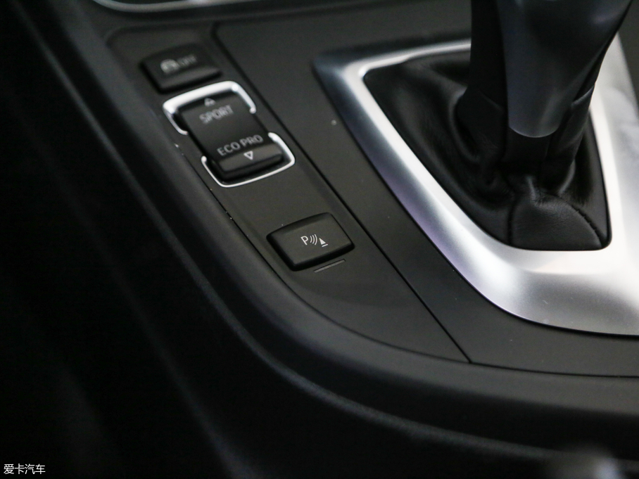 2018R3ϵ 320Li IͺAb