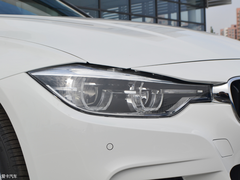 2018R3ϵ 320i M\b