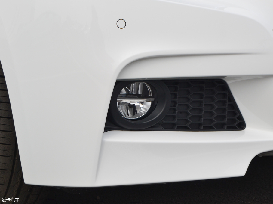 2018R3ϵ 320i M\b