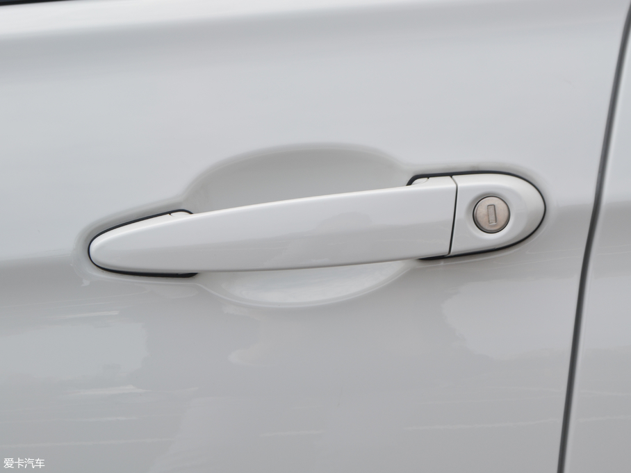 2018R3ϵ 320i M\b