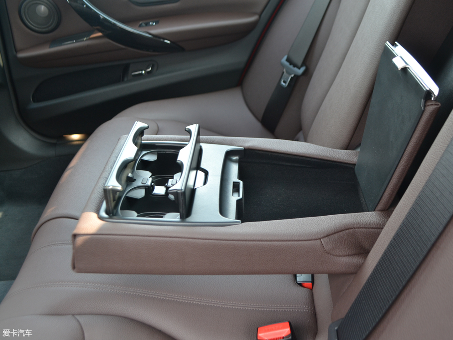 2018��R3ϵ 320Li M�\����ҹ��