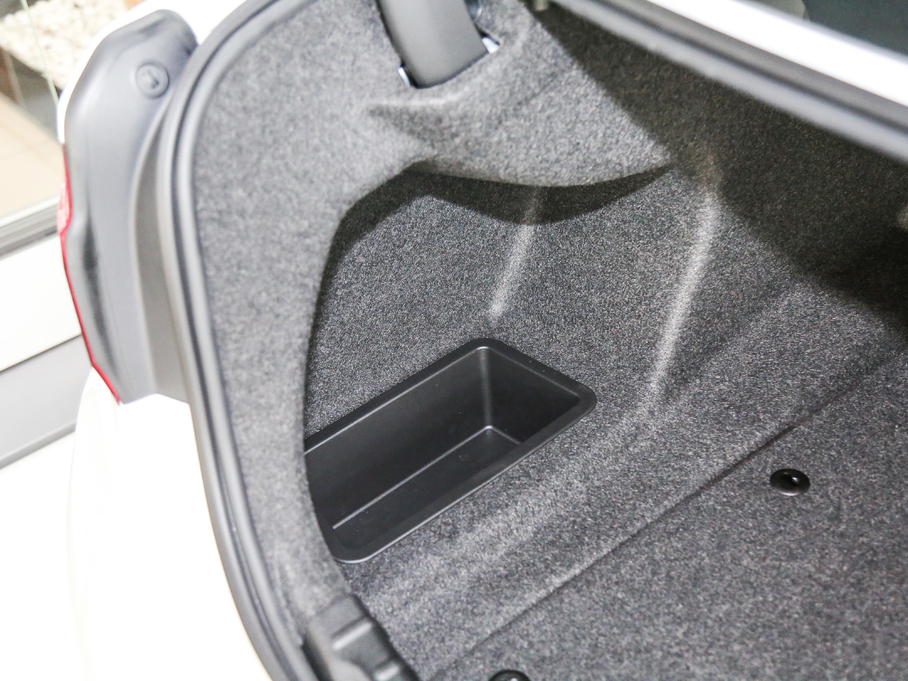 2018R3ϵ 320Li xDriver