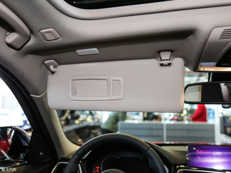 2018R3ϵ 320Li M\(yn)(dng)ҹ