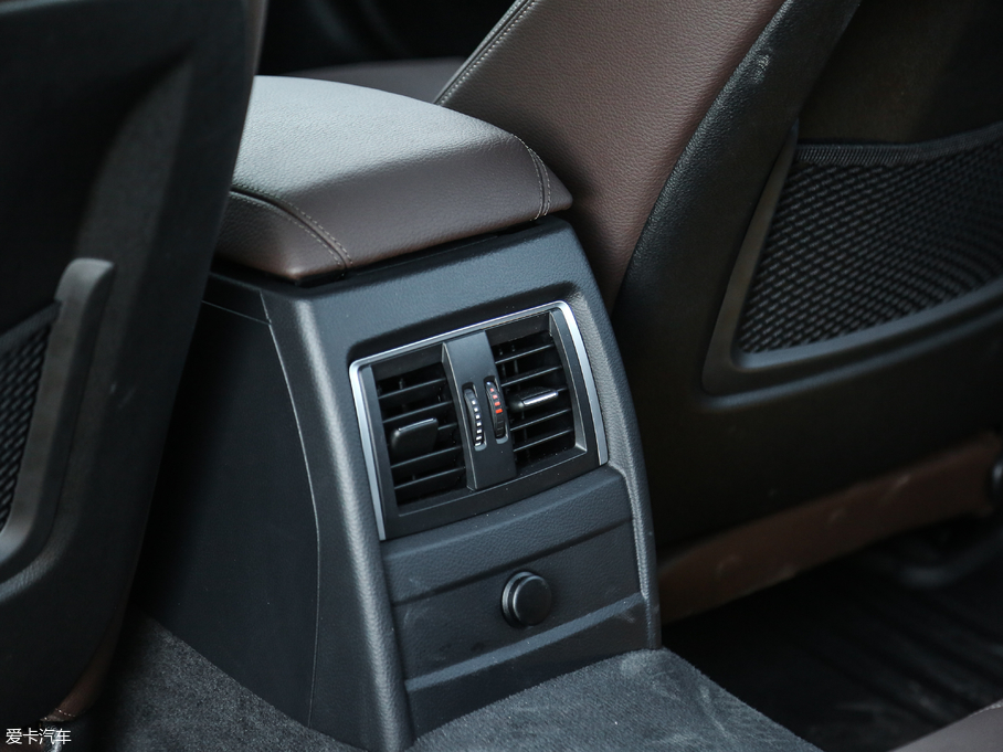 2018��R3ϵ 320Li M�\����ҹ��