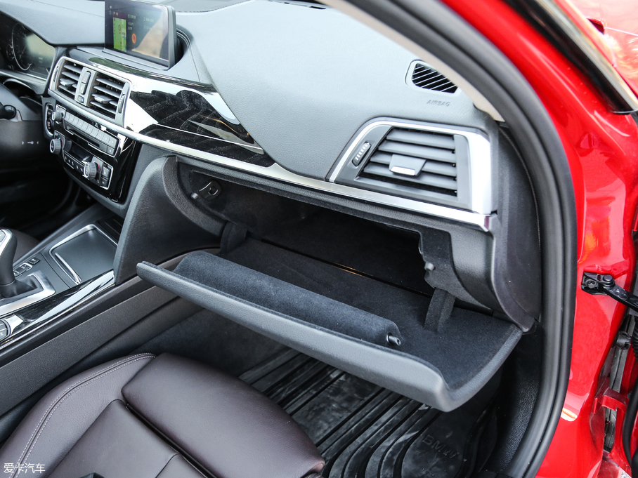 2018R3ϵ 320Li M\ҹ