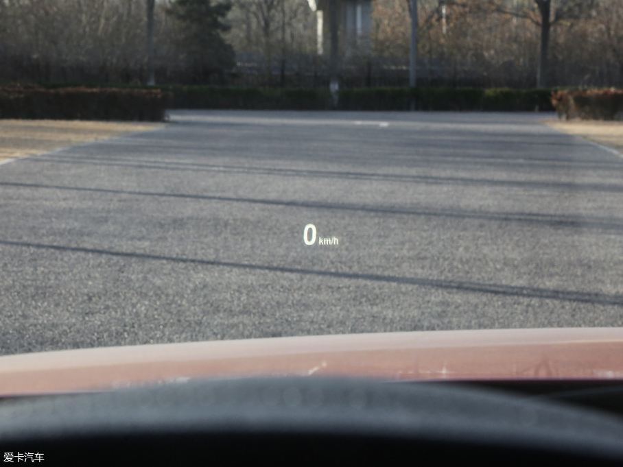 2018��R3ϵ 320Li M�\����ҹ��