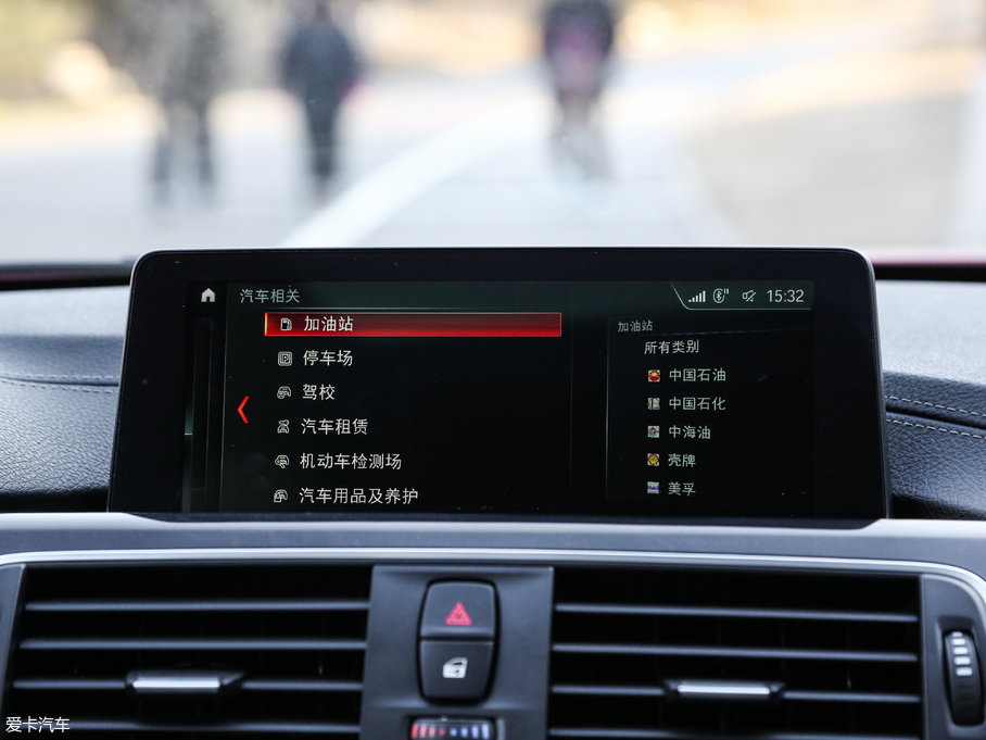 2018��R3ϵ 320Li M�\����ҹ��