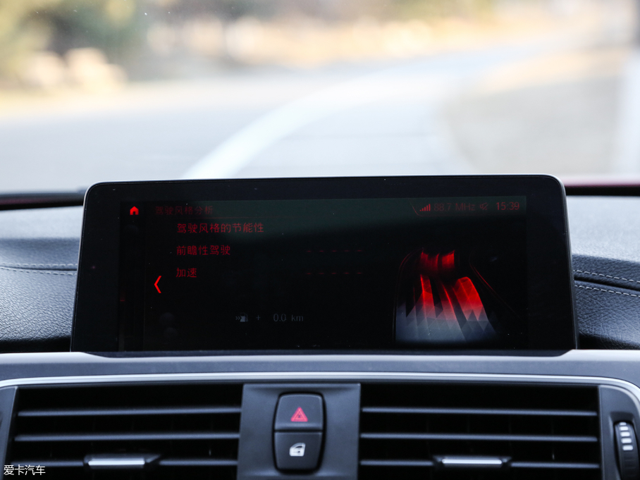 2018��R3ϵ 320Li M�\����ҹ��