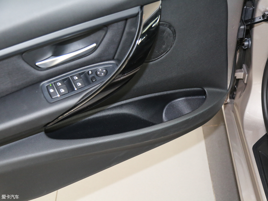 2018��R3ϵ 320Li xDrive�r����